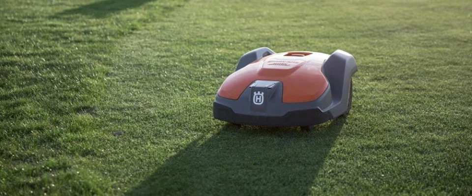 ロボット芝刈機（オートモア） イメージ